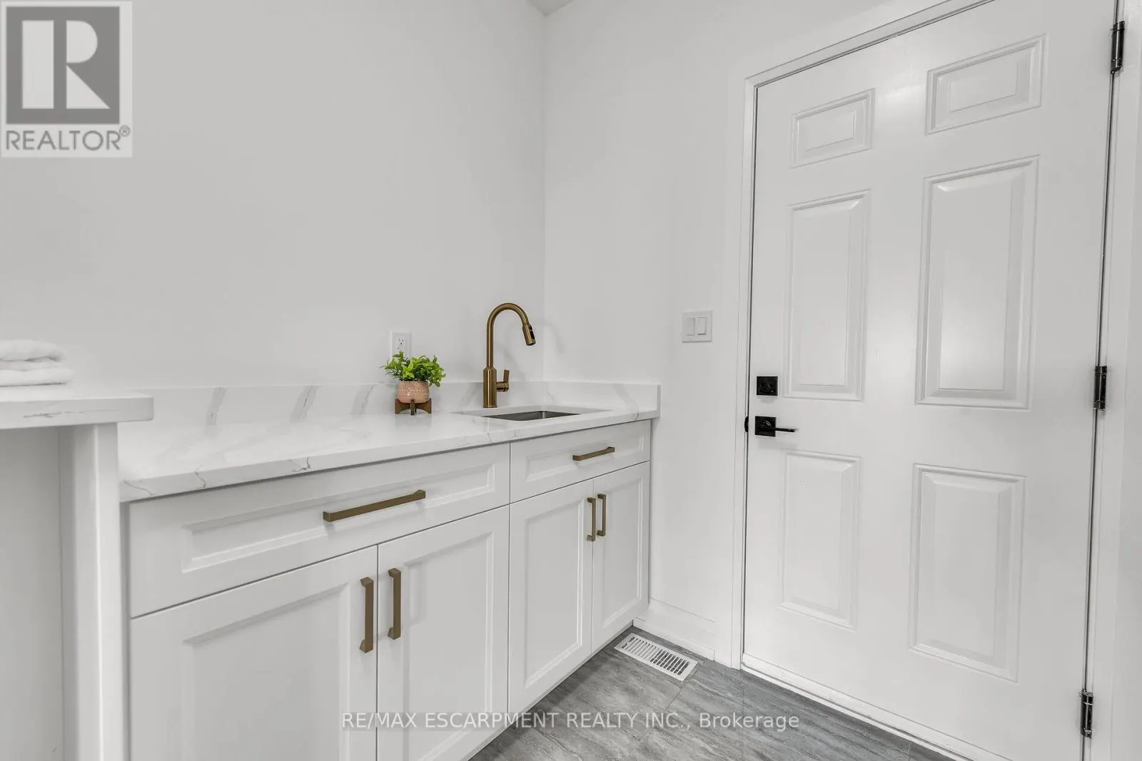 519 CONCESSION 14 WALPOLE ROAD