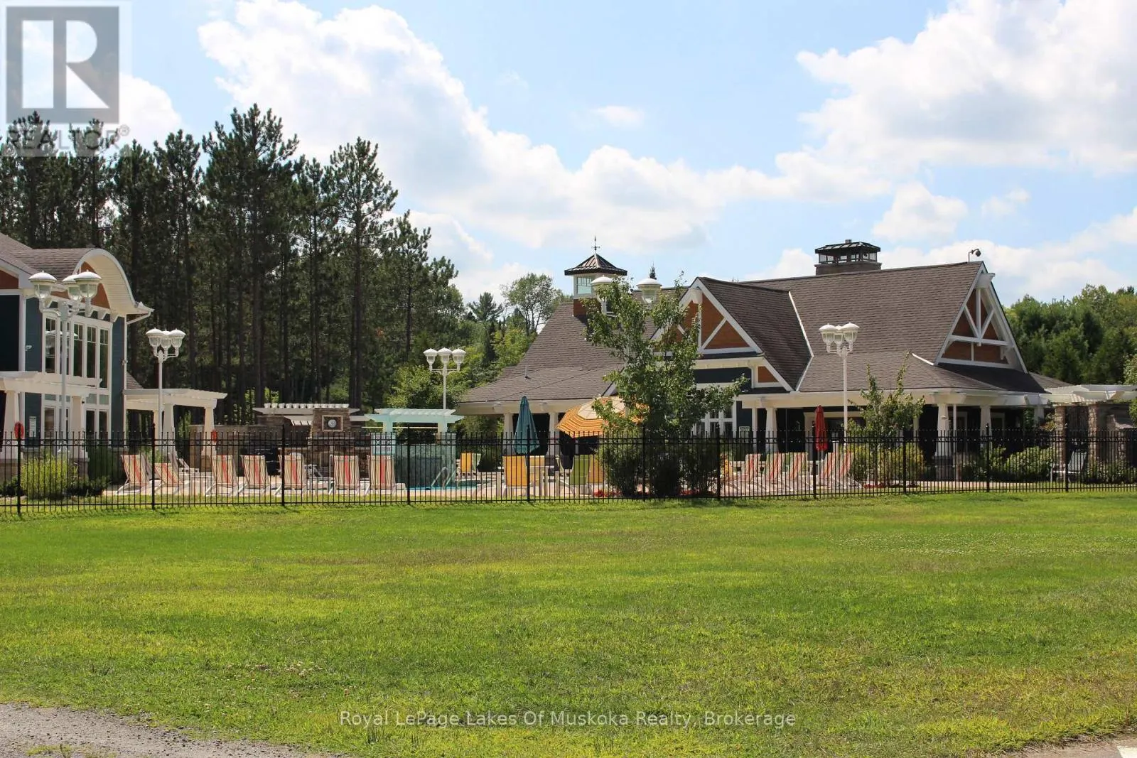 VILLA 1  WEEK 9 - 1020 BIRCH GLEN ROAD