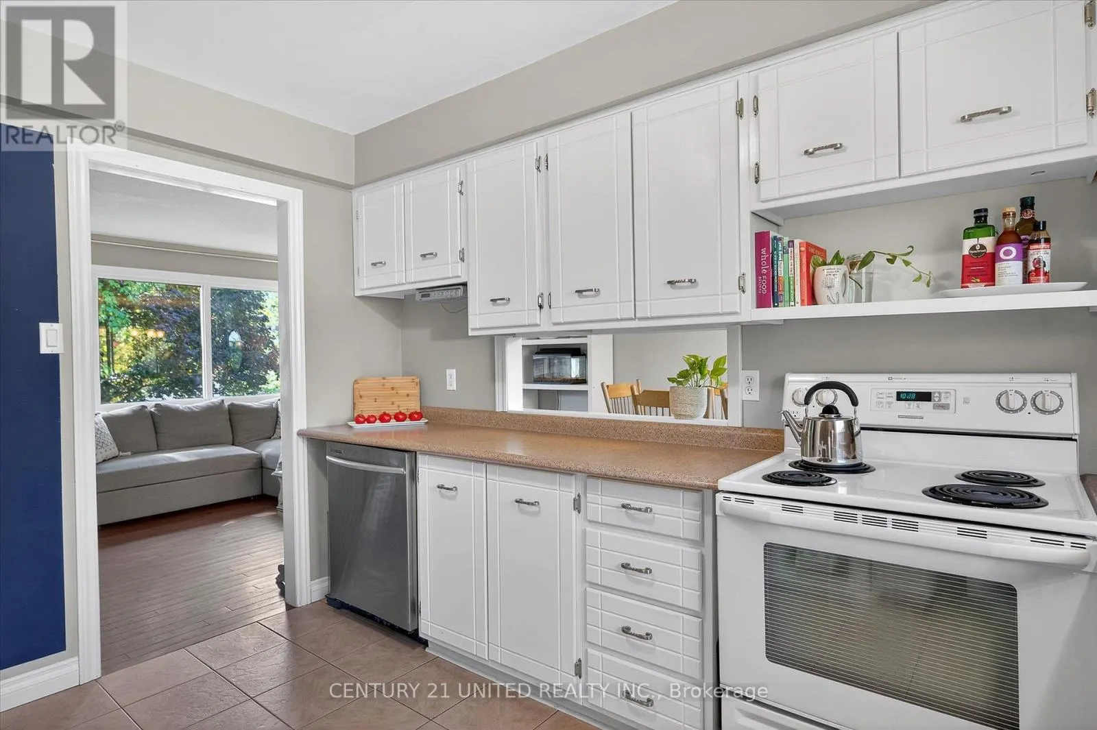 44 CRYSTAL SPRINGS DRIVE