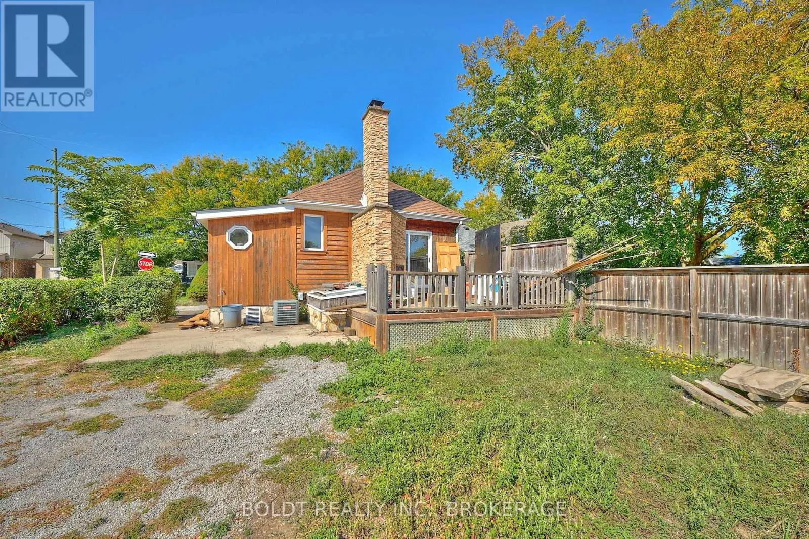 20 GRANTHAM AVENUE S