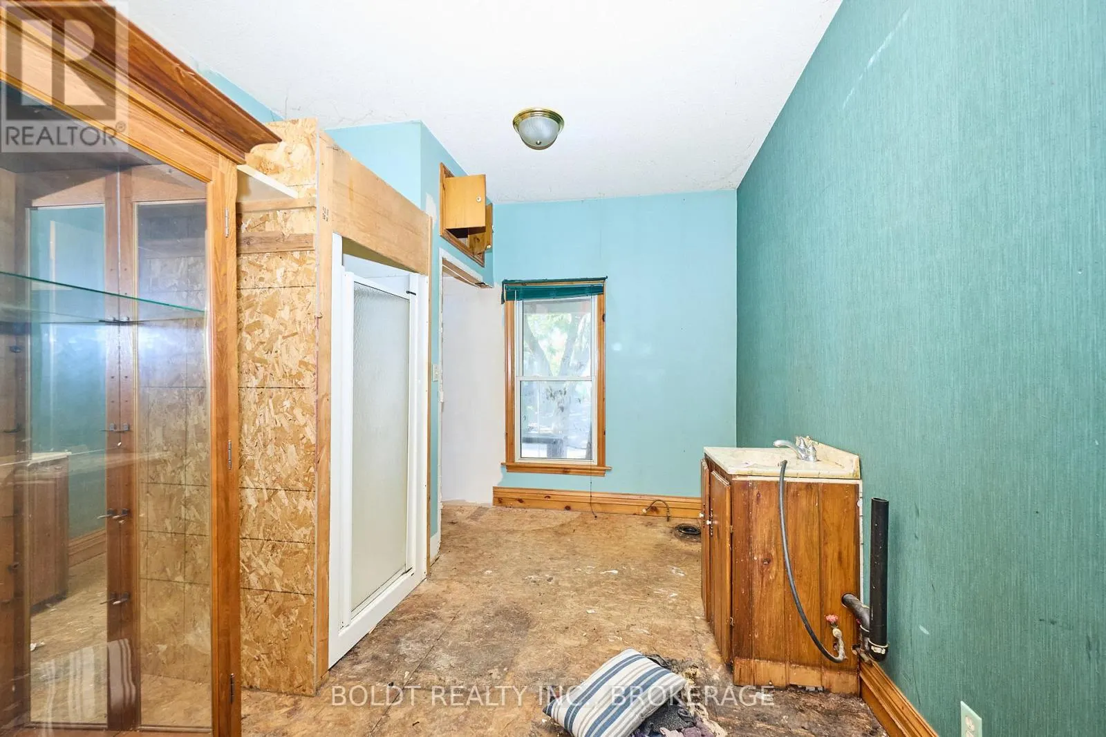 20 GRANTHAM AVENUE S