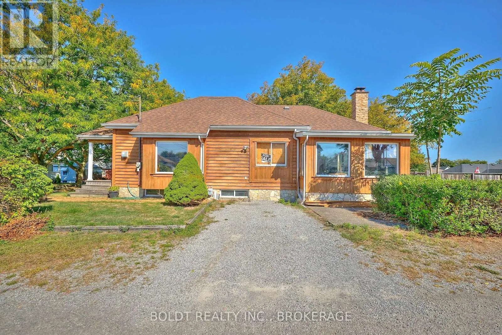 20 GRANTHAM AVENUE S