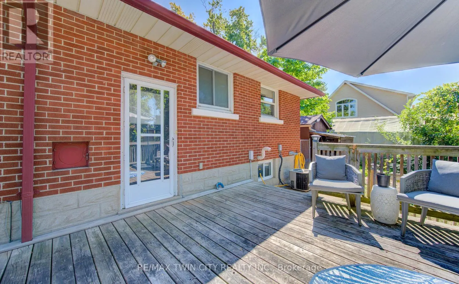 120 FOURTH AVENUE