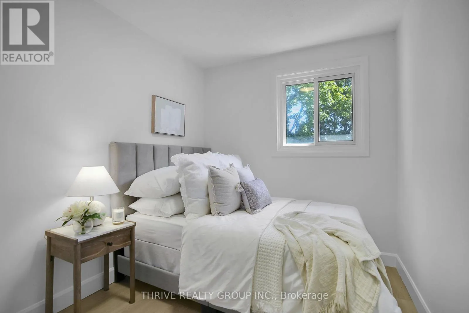 28 - 70 FIDDLERS GREEN ROAD, #28