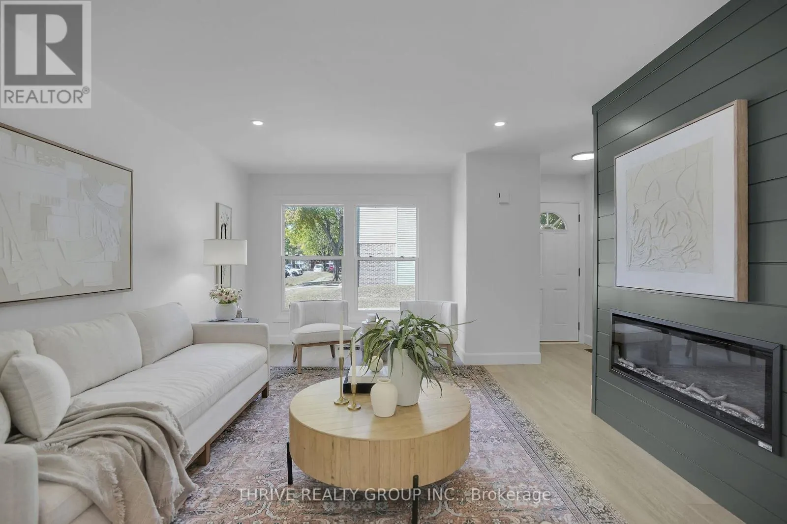 28 - 70 FIDDLERS GREEN ROAD, #28