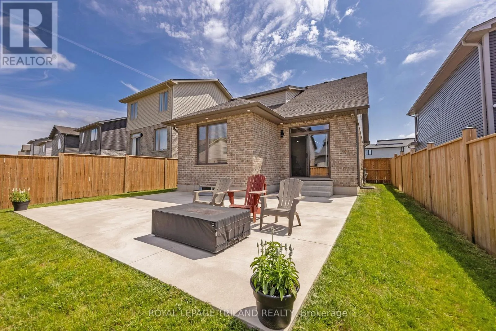 2467 IRISH MOSS ROAD