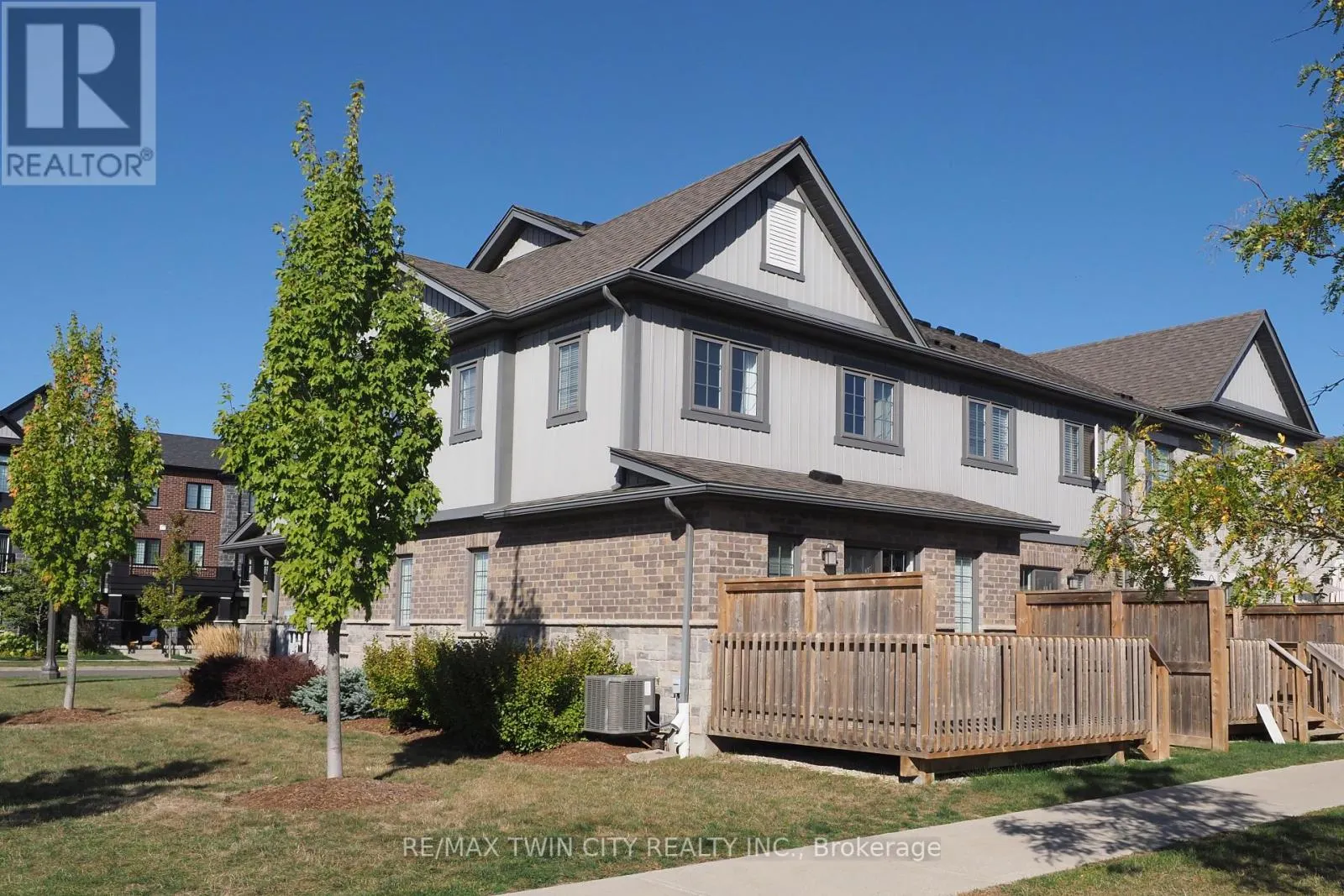 181 SOUTH CREEK DRIVE