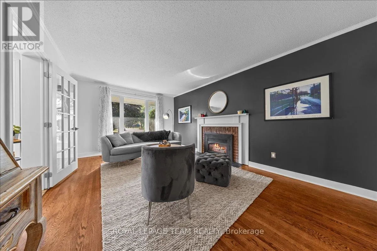 1371 PEBBLE ROAD