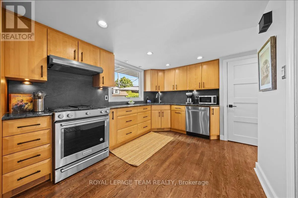 1371 PEBBLE ROAD