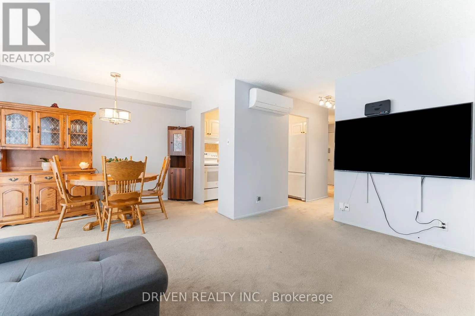 158 A MCARTHUR AVENUE