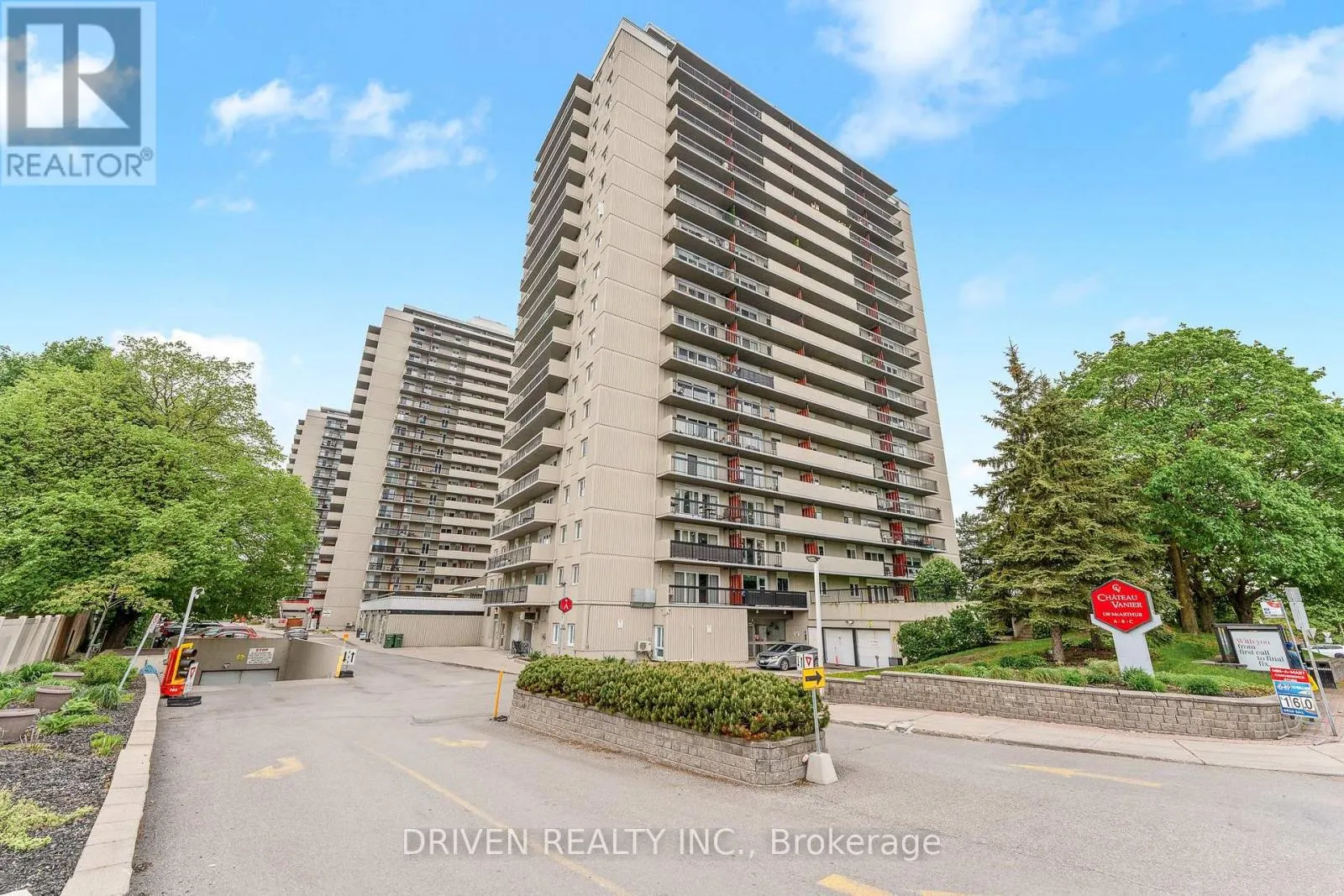 158 A MCARTHUR AVENUE