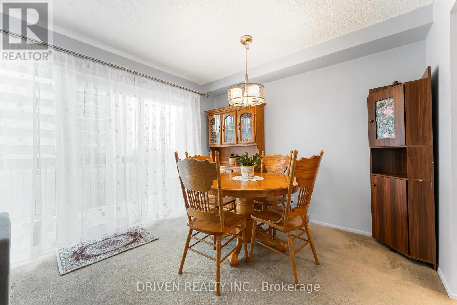 158 A MCARTHUR AVENUE