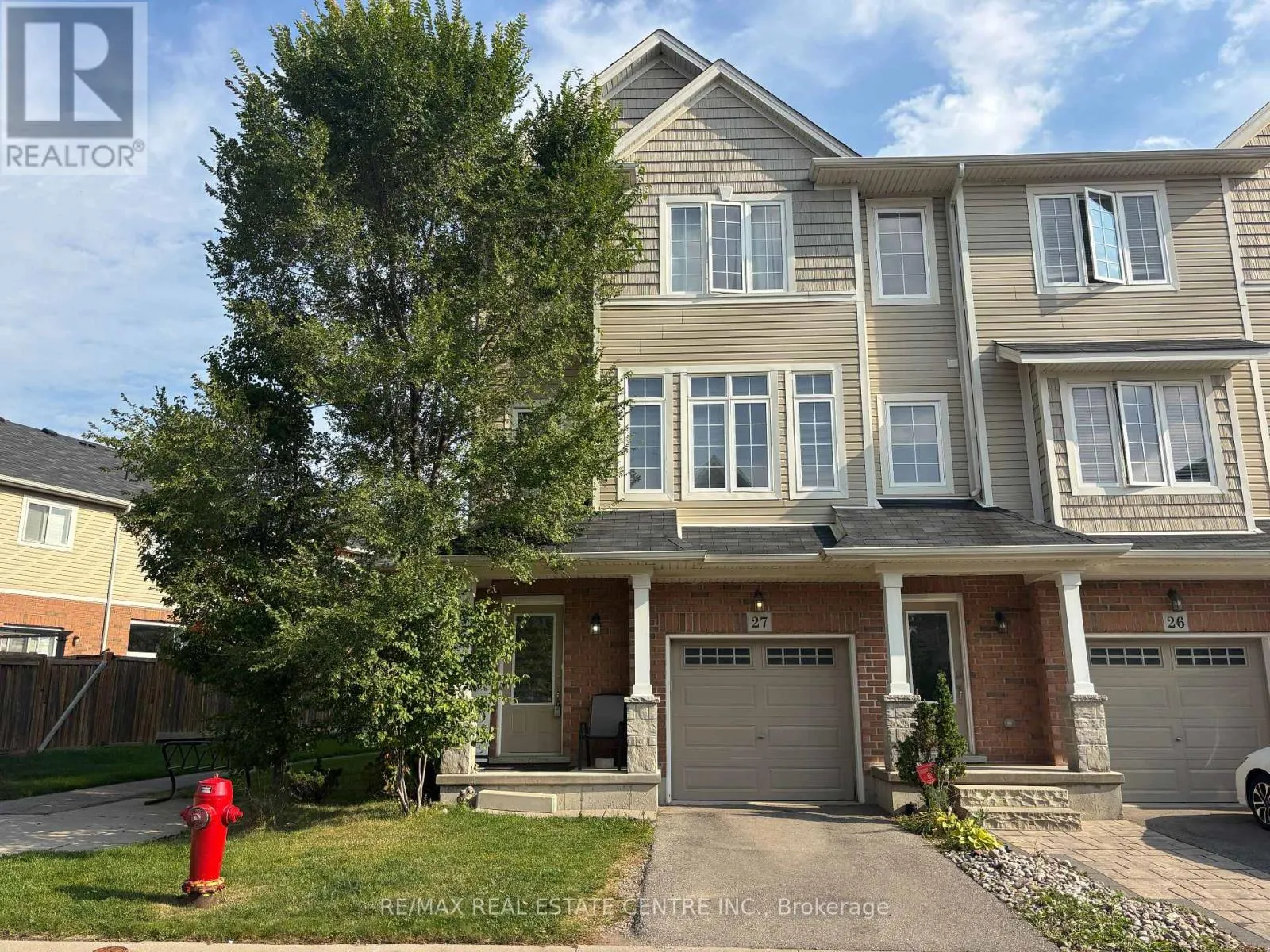 27 - 100 CHESTER DRIVE