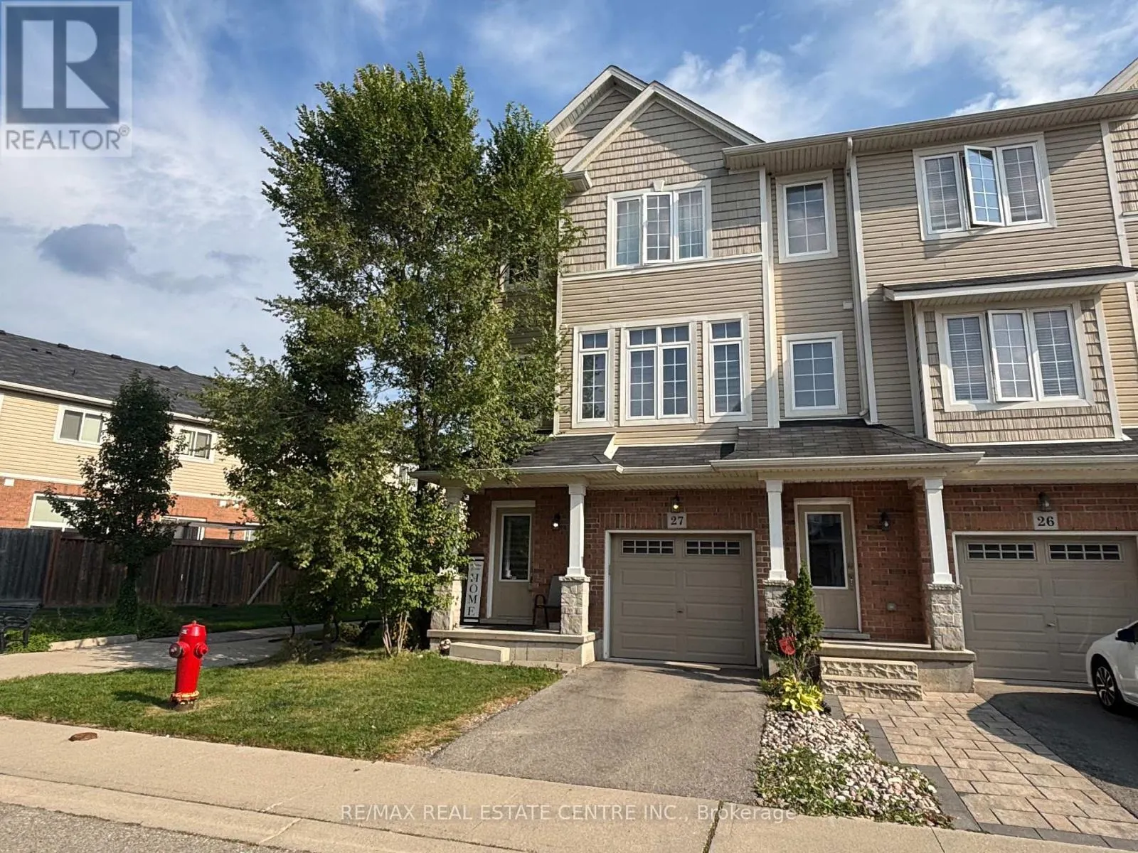 27 - 100 CHESTER DRIVE