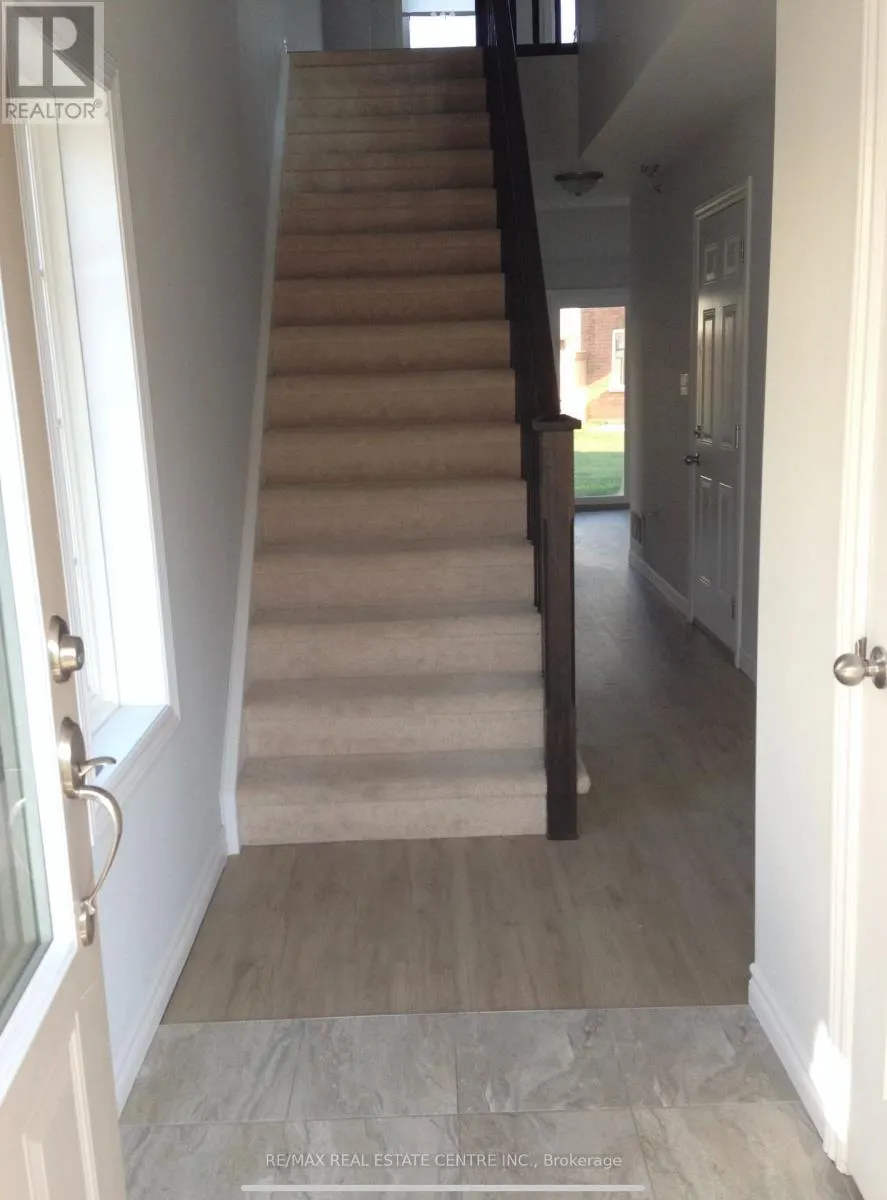 27 - 100 CHESTER DRIVE