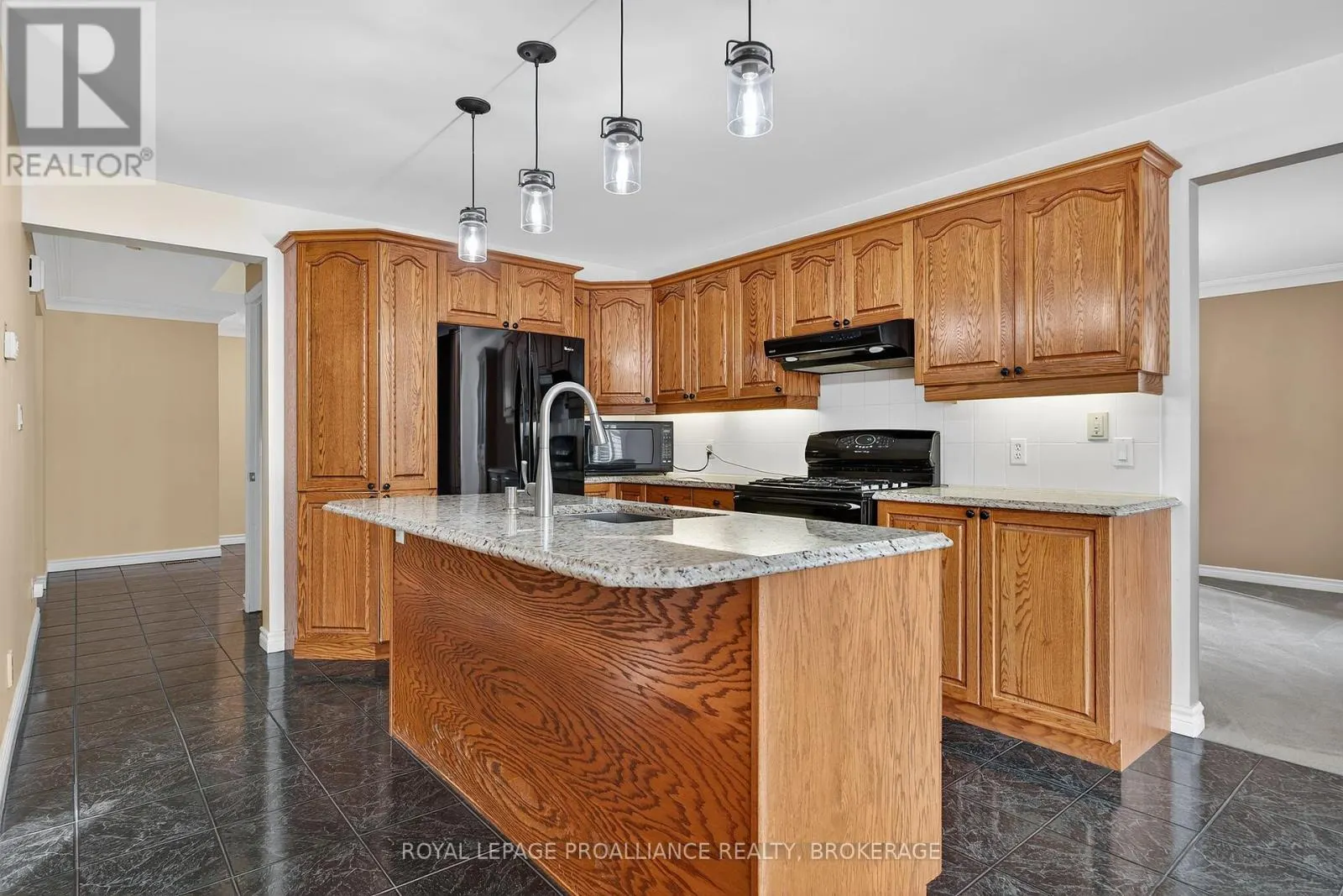 520 CITATION CRESCENT
