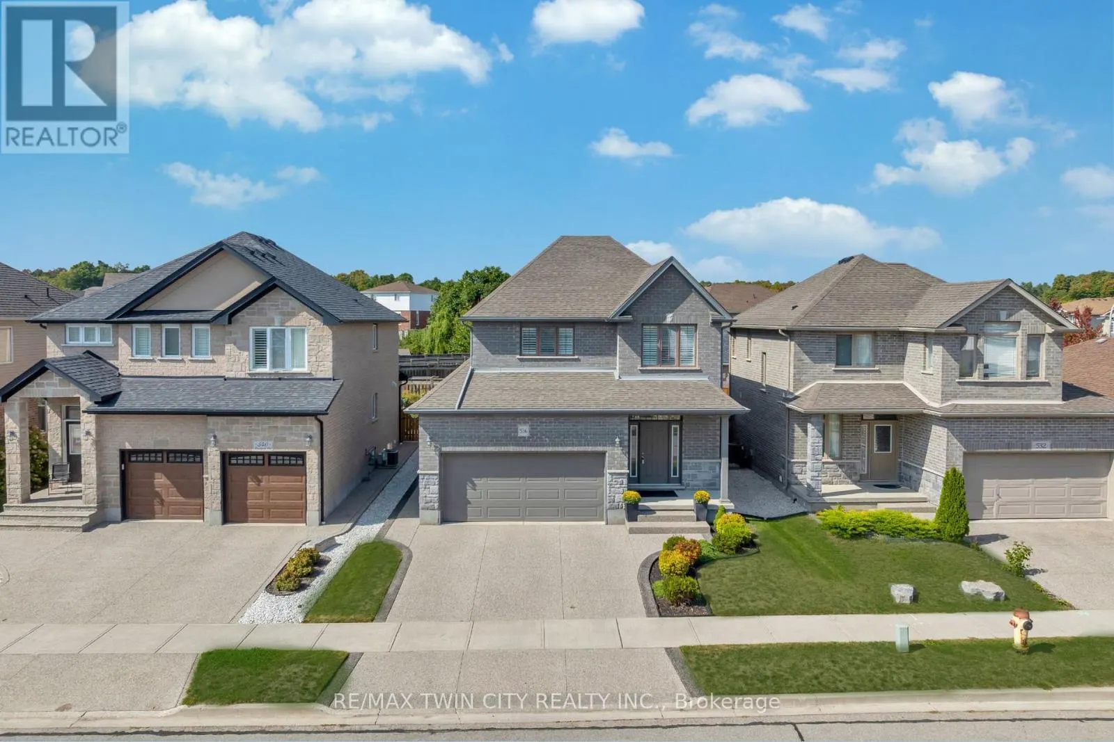 536 LANDGREN COURT