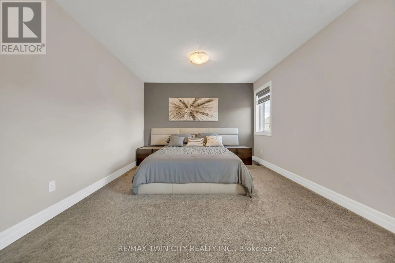 536 LANDGREN COURT