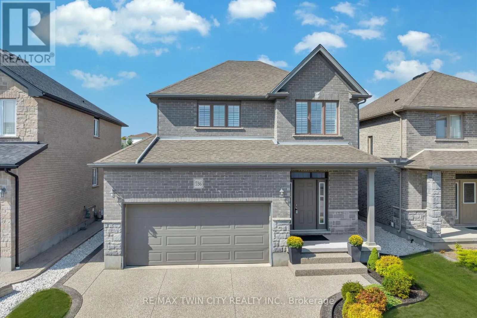 536 LANDGREN COURT
