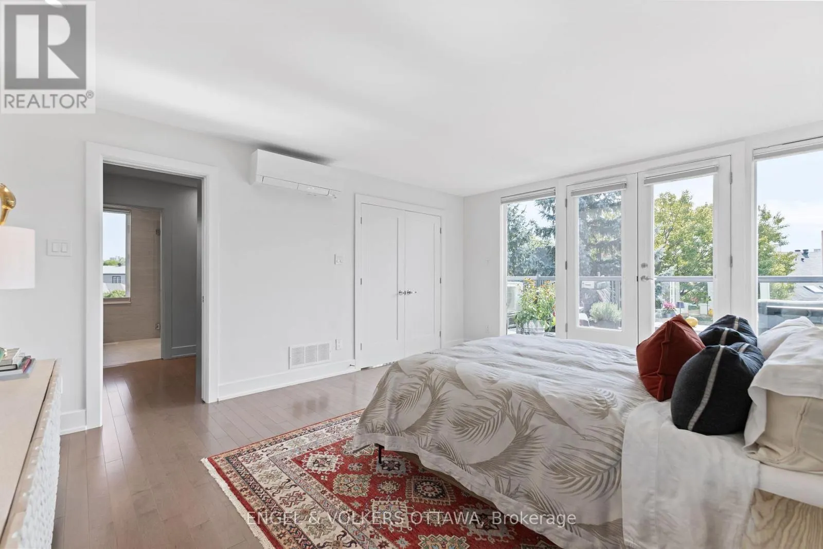 3 MONTCALM STREET