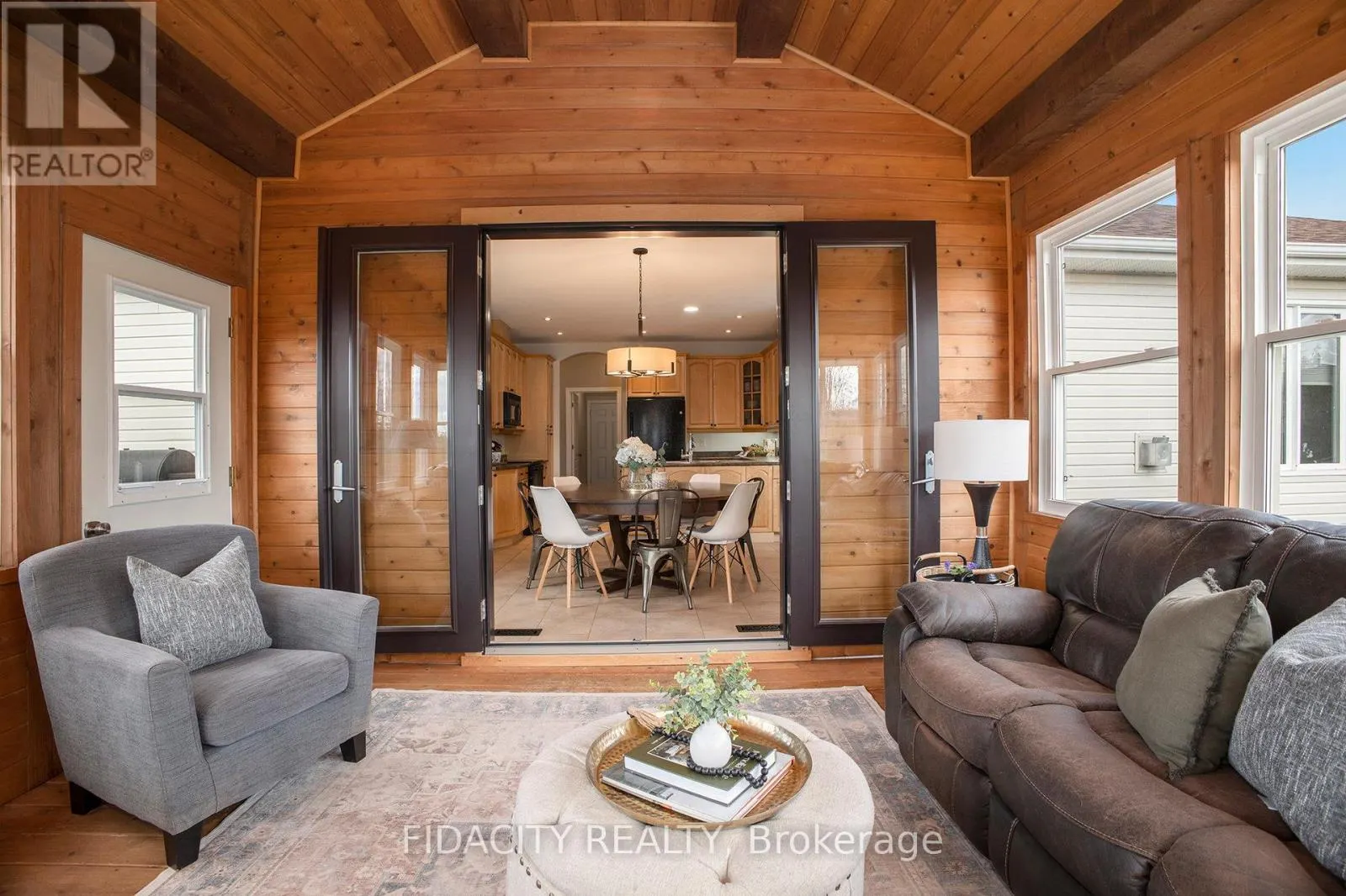 16 CANADIAN DRIVE