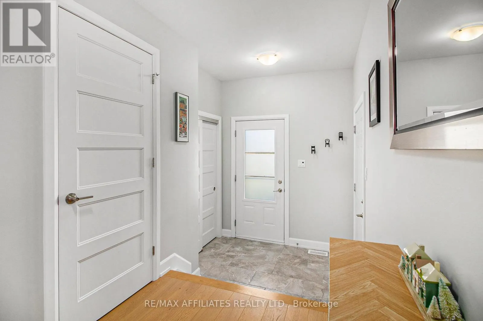 97B MAYER STREET