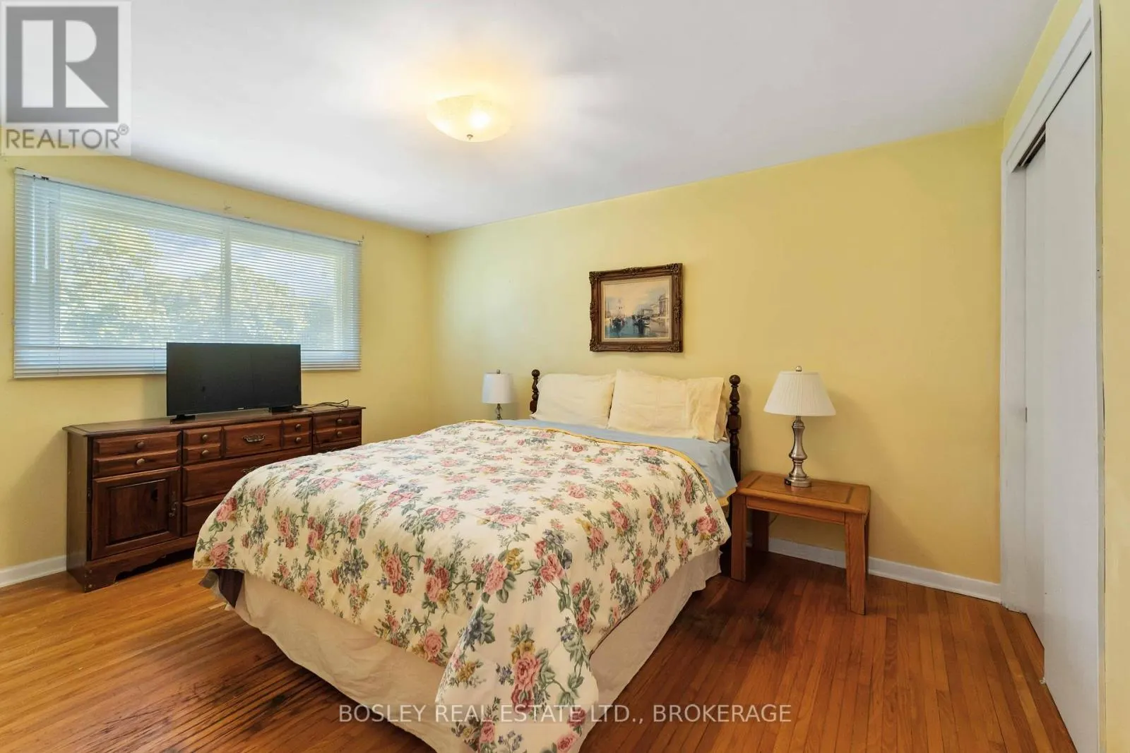 27 MEADOWLARK CRESCENT