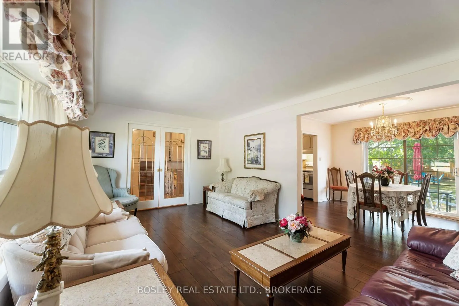 27 MEADOWLARK CRESCENT