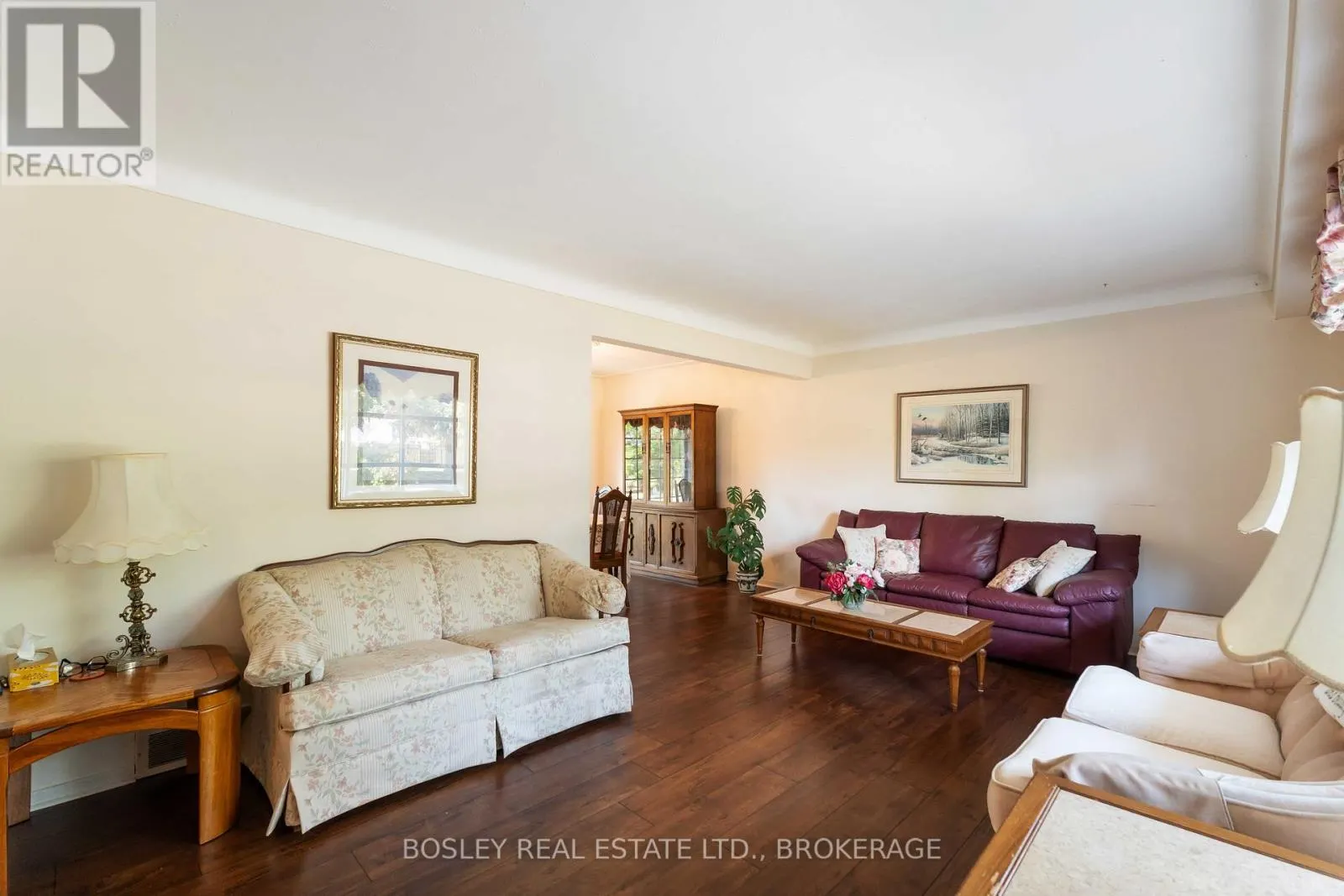 27 MEADOWLARK CRESCENT
