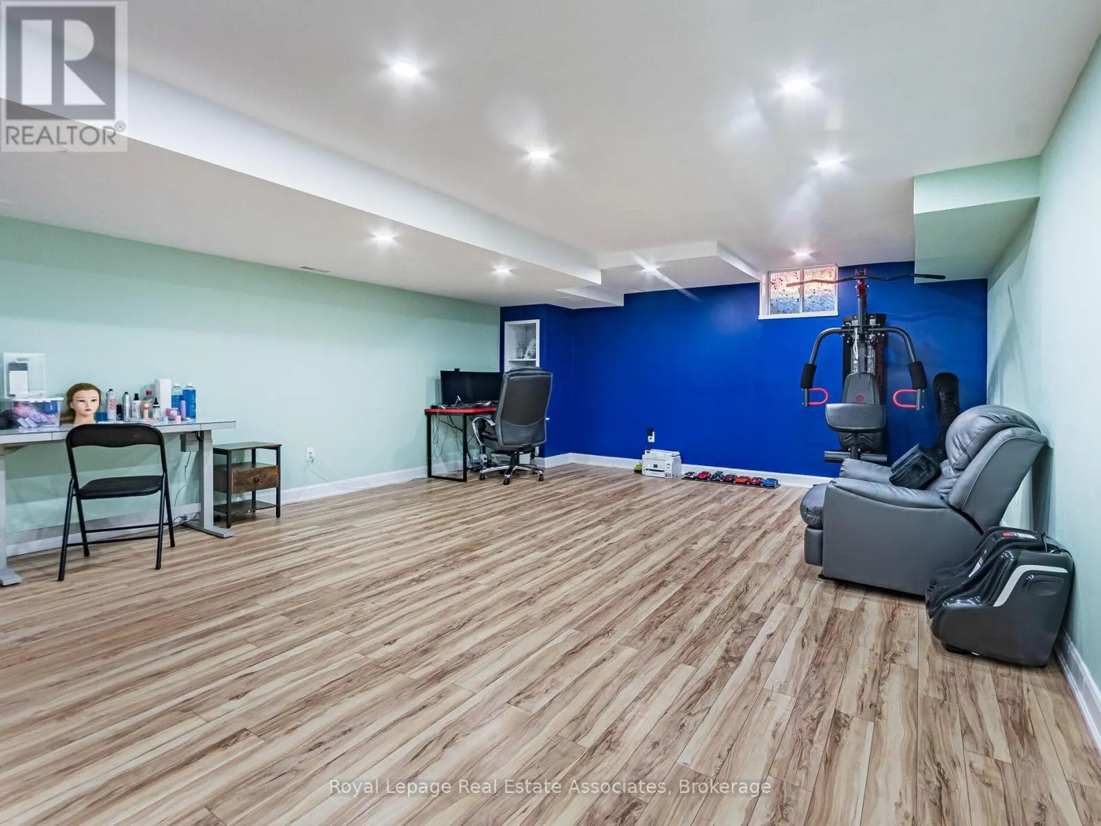 119 - 110 HIGHLAND ROAD E