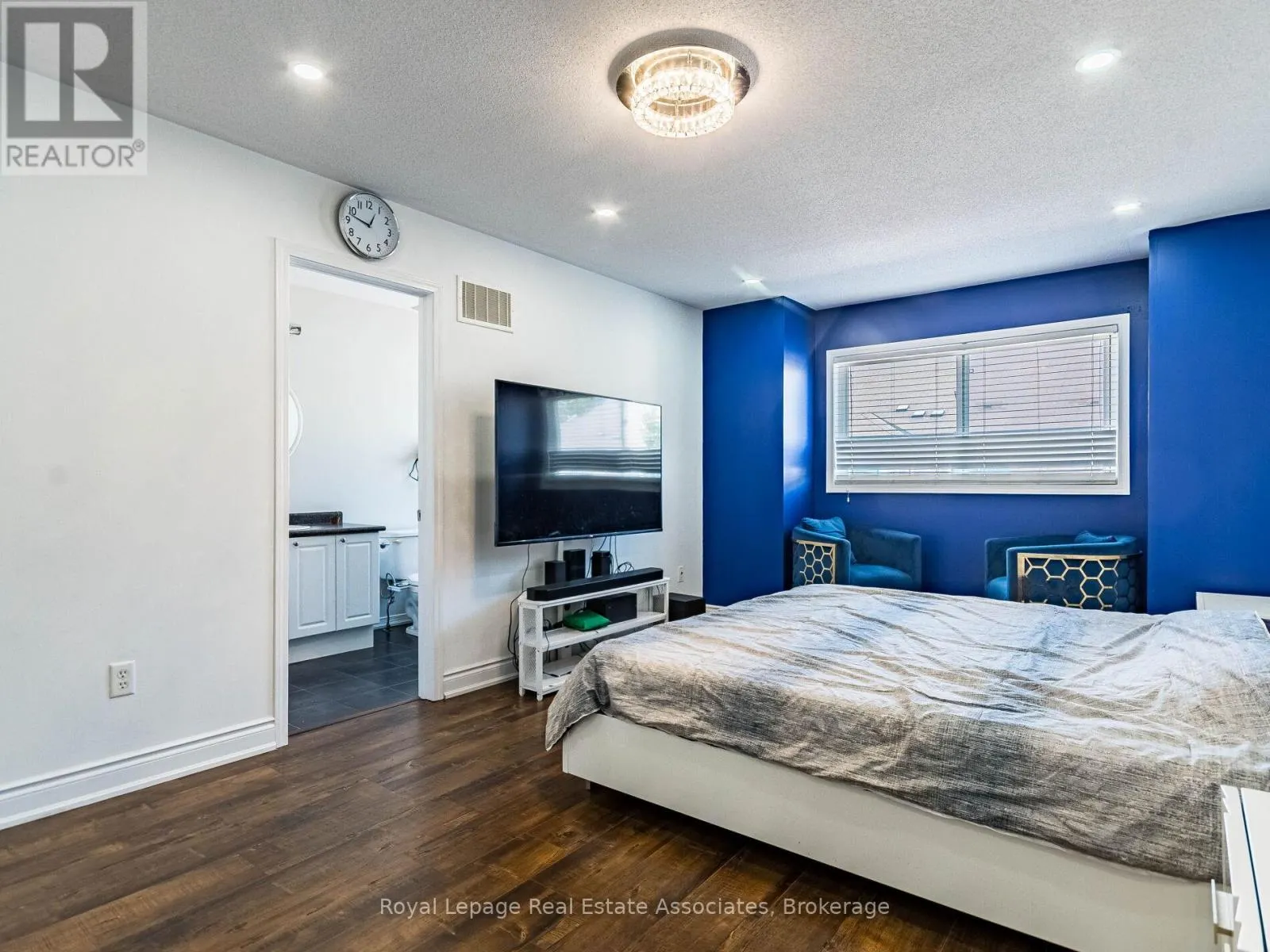 119 - 110 HIGHLAND ROAD E
