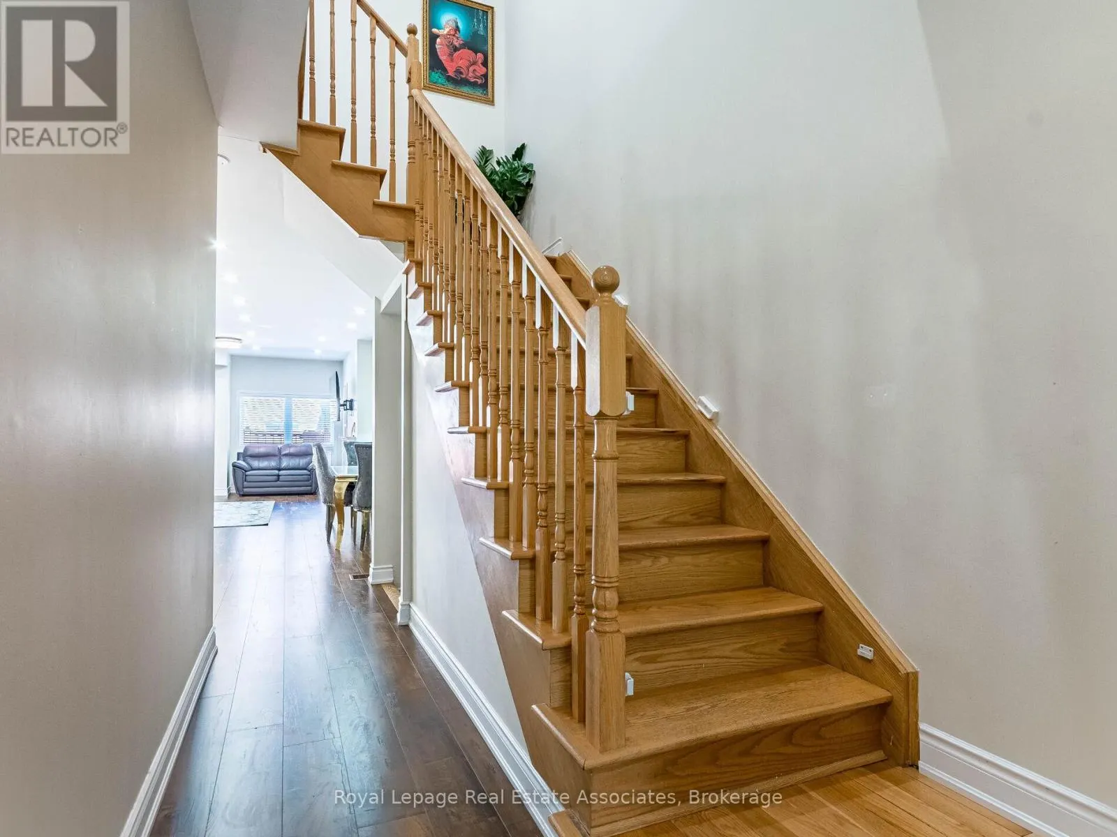 119 - 110 HIGHLAND ROAD E