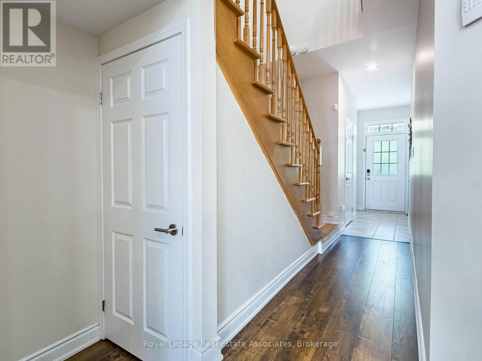 119 - 110 HIGHLAND ROAD E