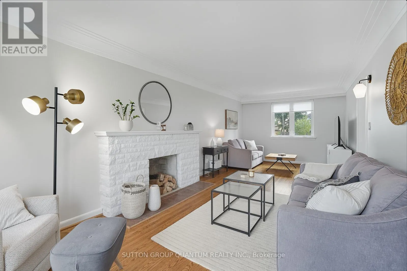 95 POTTRUFF ROAD S