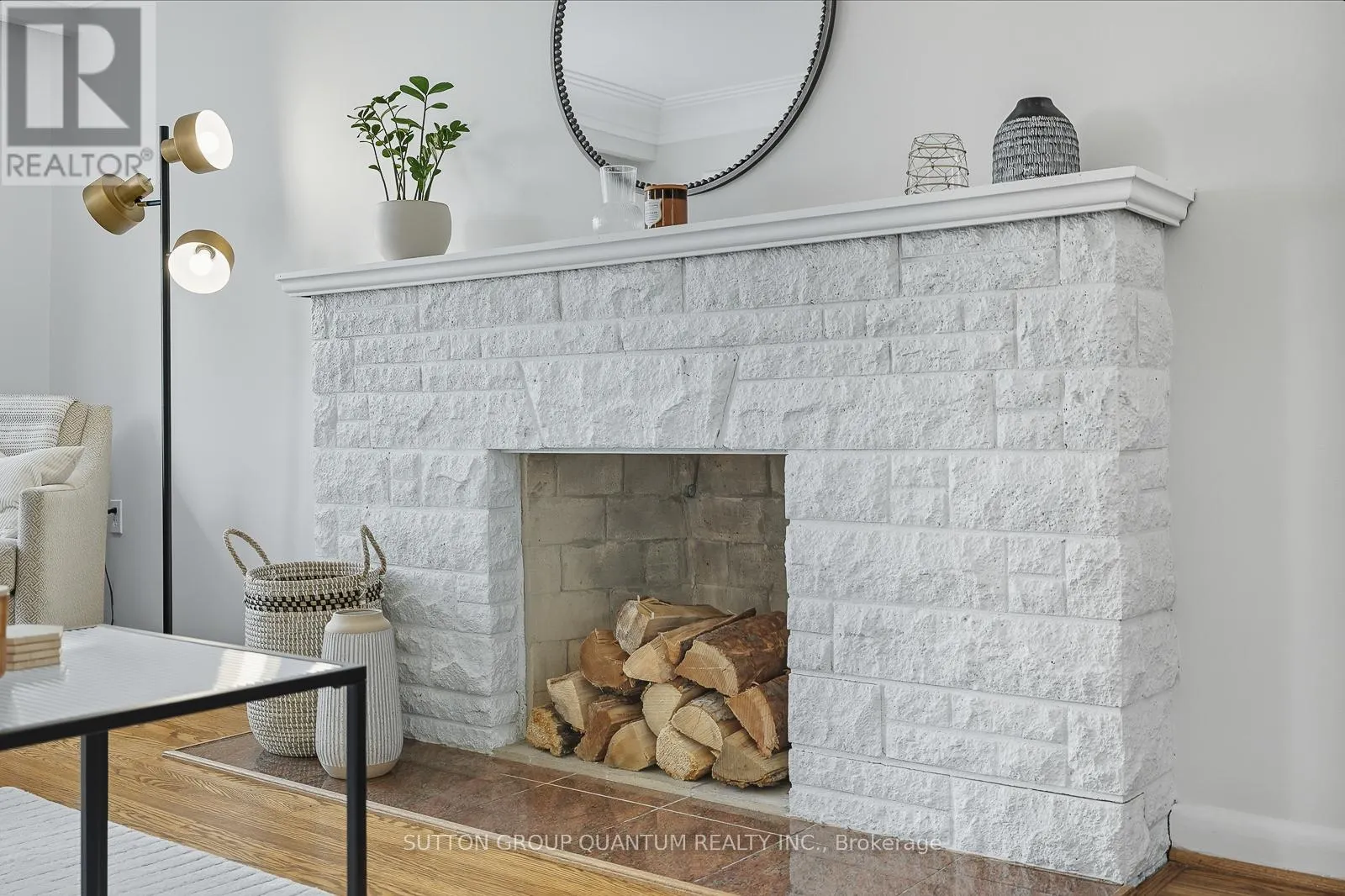 95 POTTRUFF ROAD S