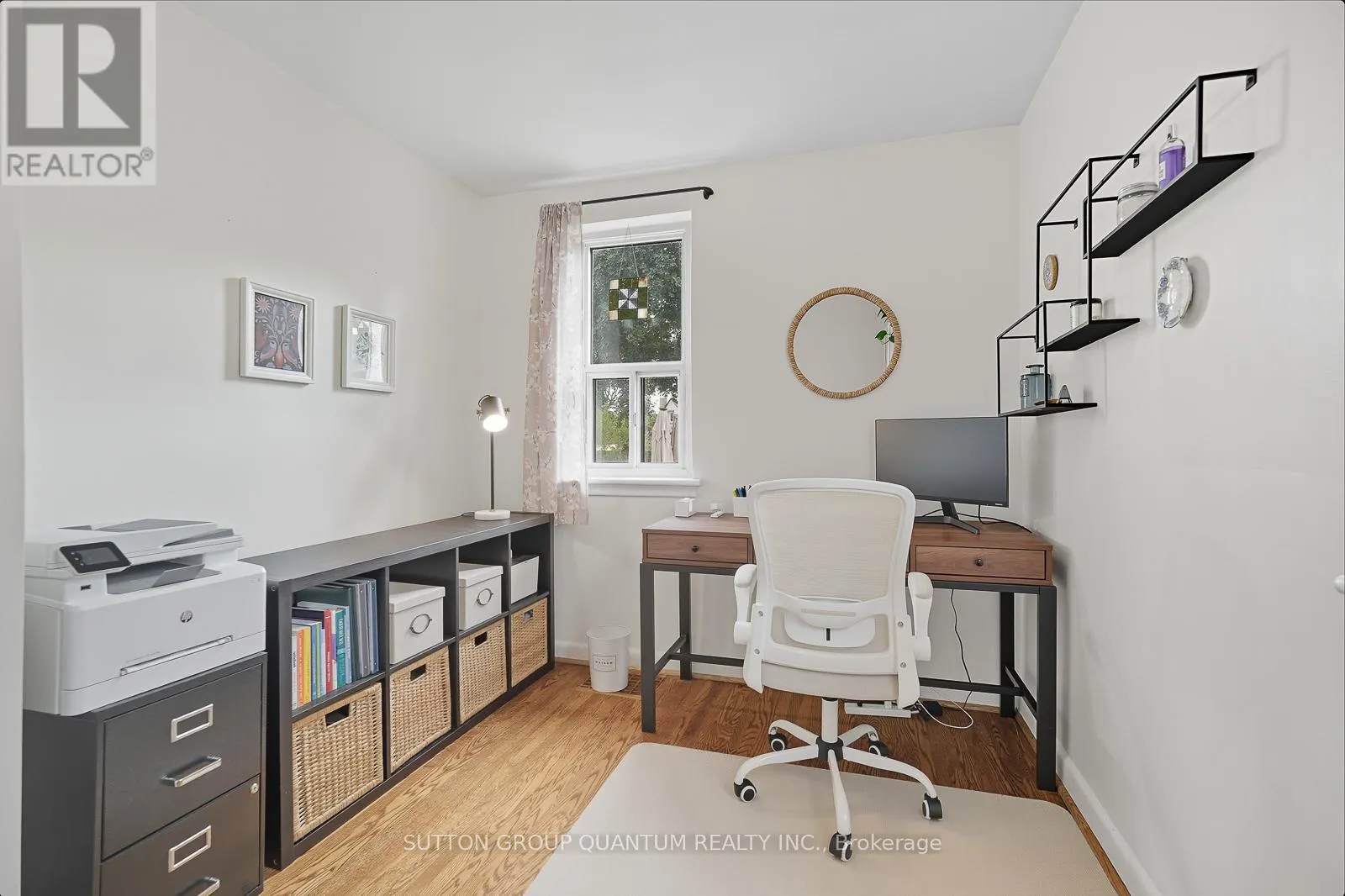 95 POTTRUFF ROAD S