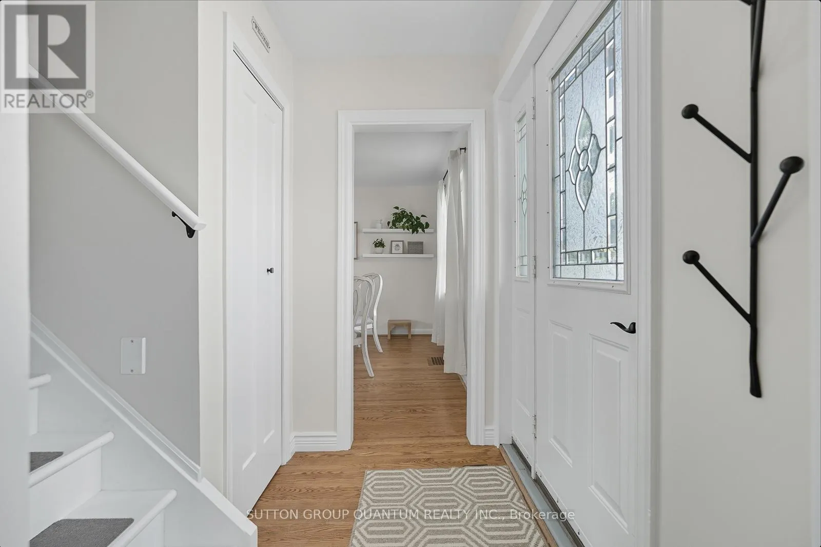 95 POTTRUFF ROAD S