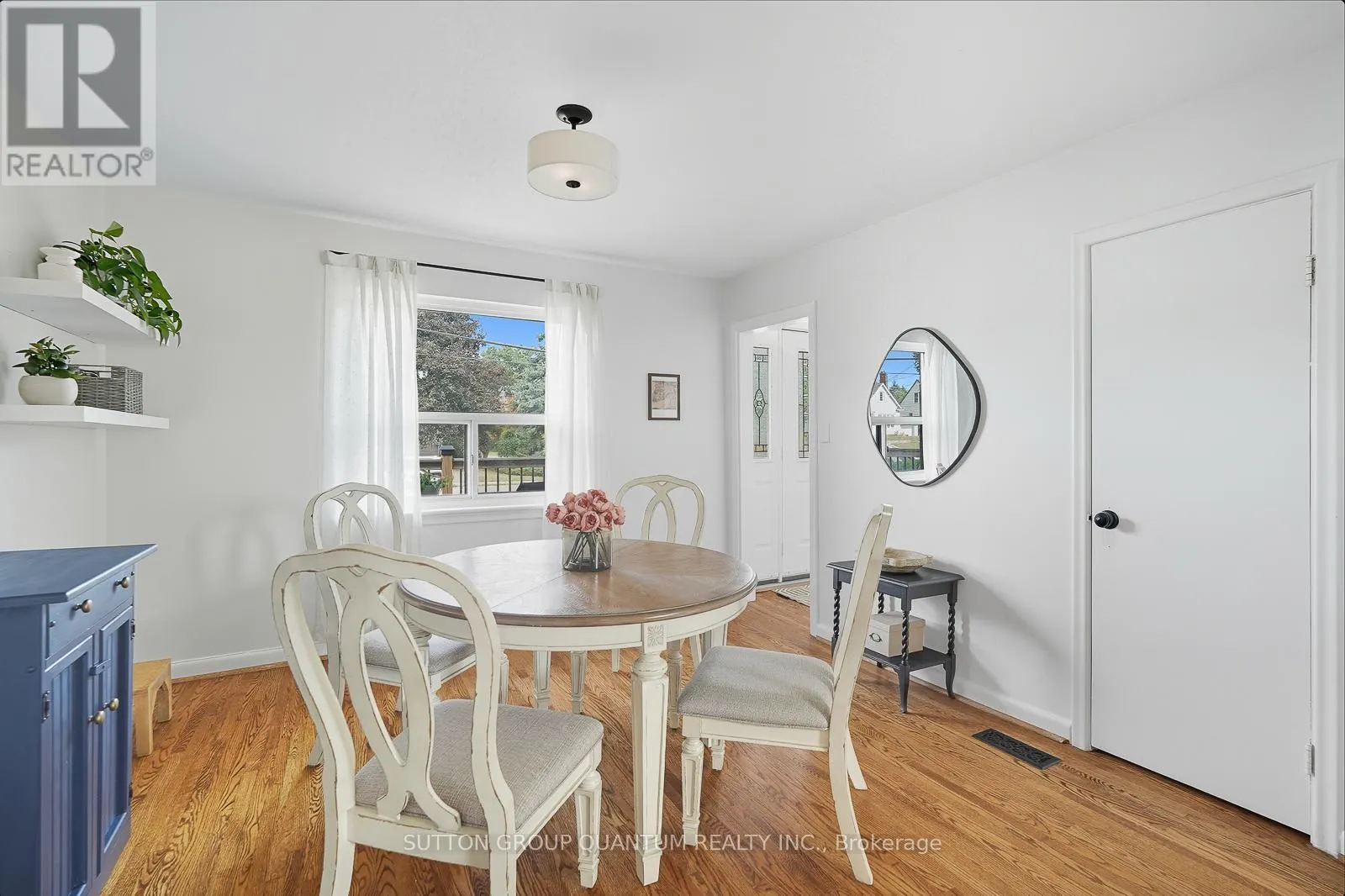 95 POTTRUFF ROAD S
