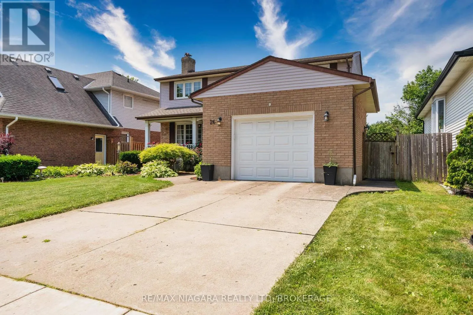 26 CRESTCOMBE ROAD