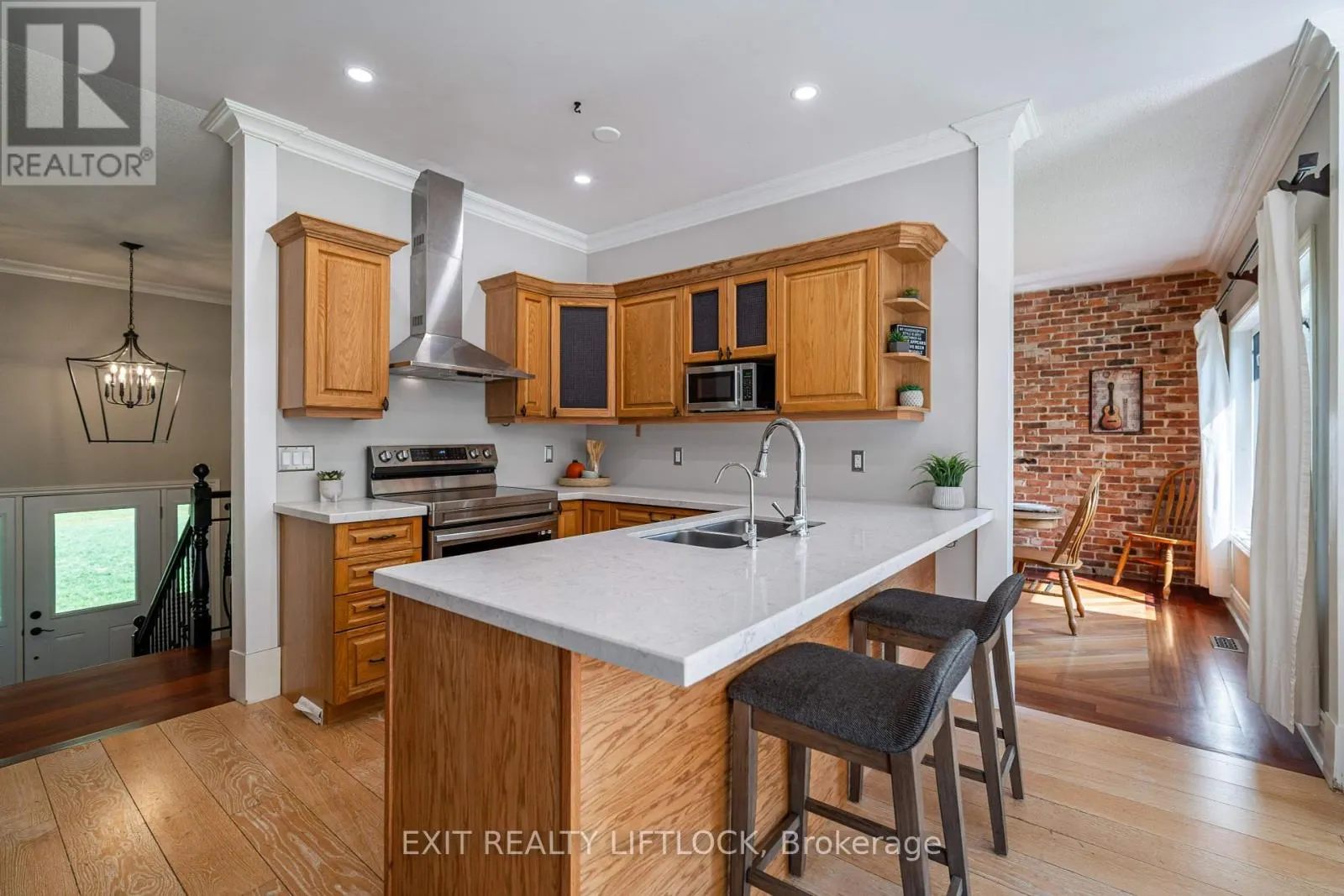 290 MCCLENNAN DRIVE