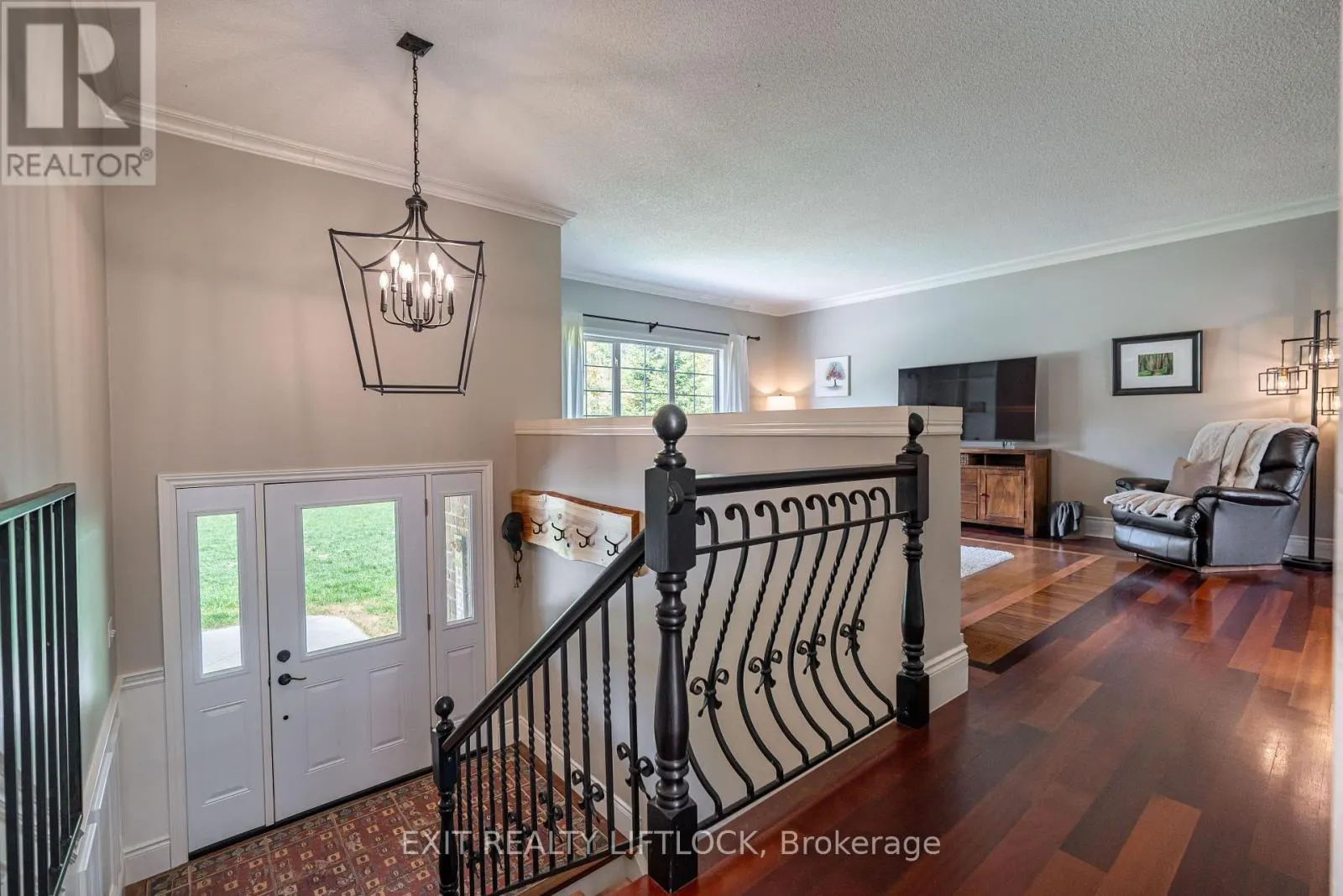 290 MCCLENNAN DRIVE