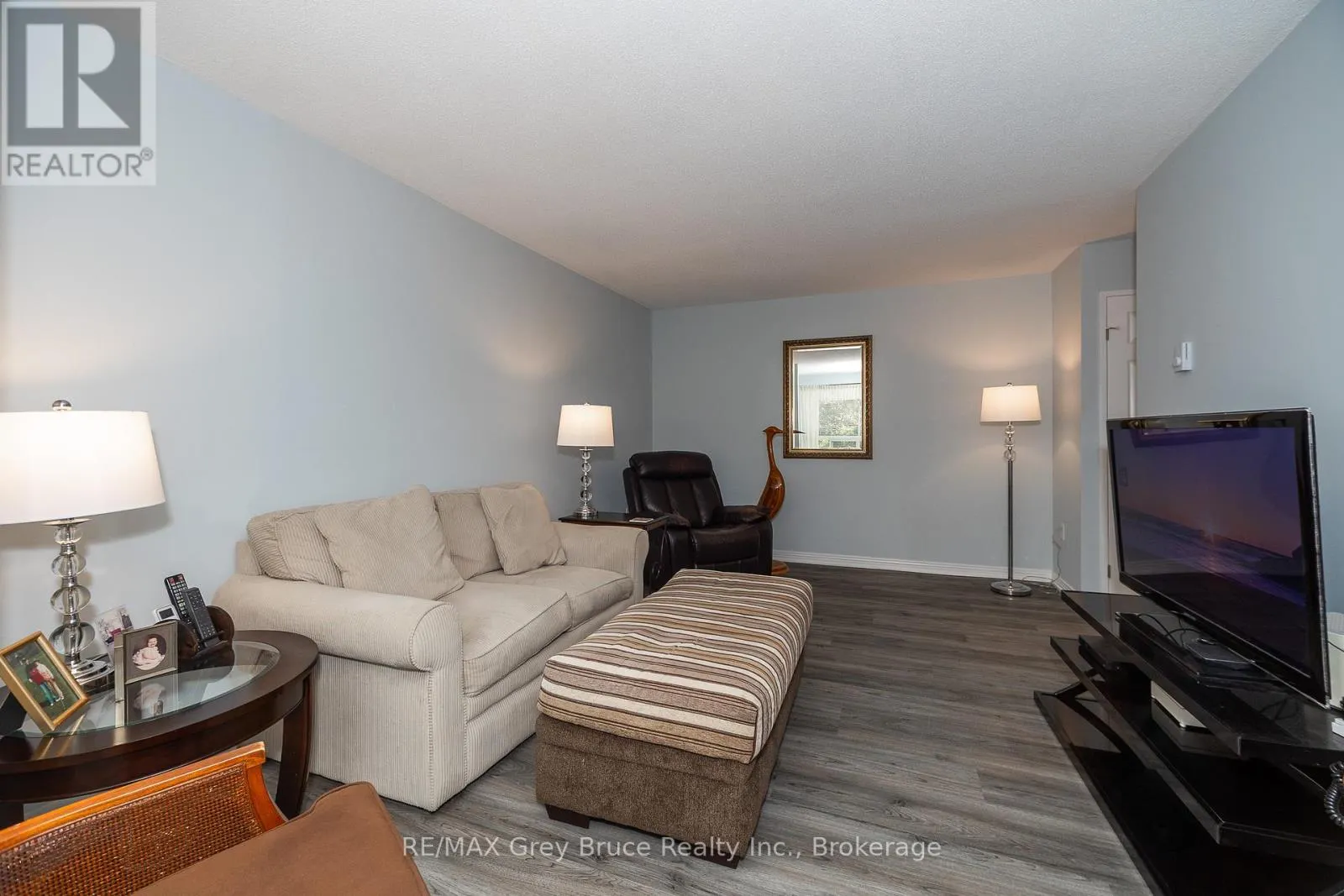 309 - 850 6TH STREET E, #309