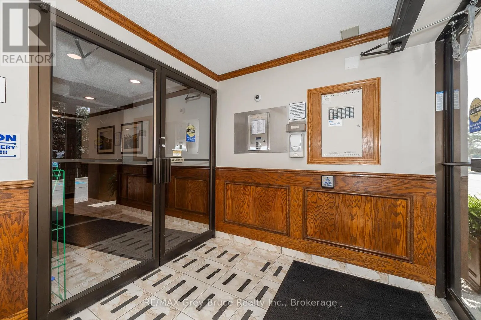 309 - 850 6TH STREET E, #309
