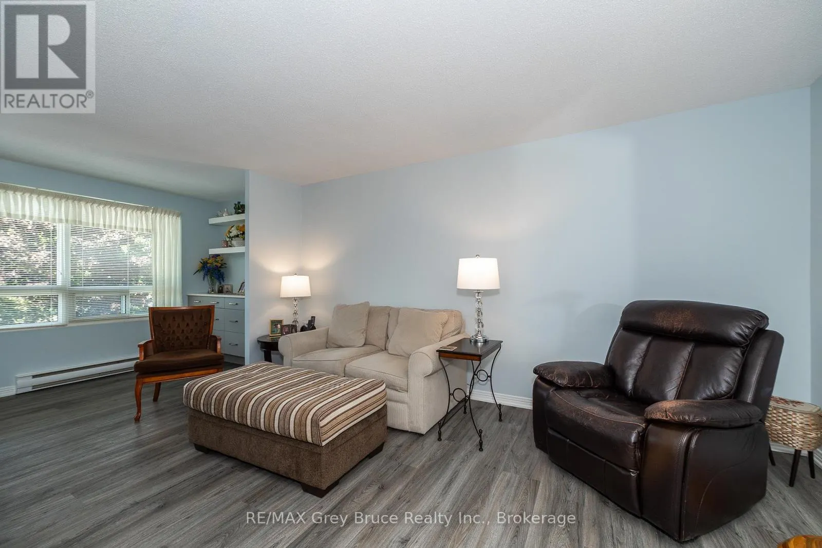 309 - 850 6TH STREET E, #309