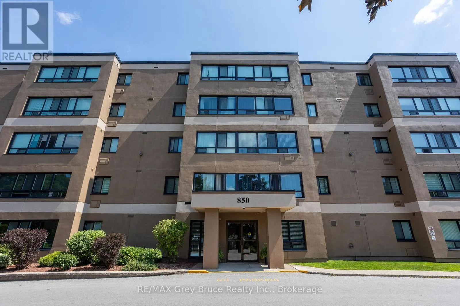 309 - 850 6TH STREET E, #309