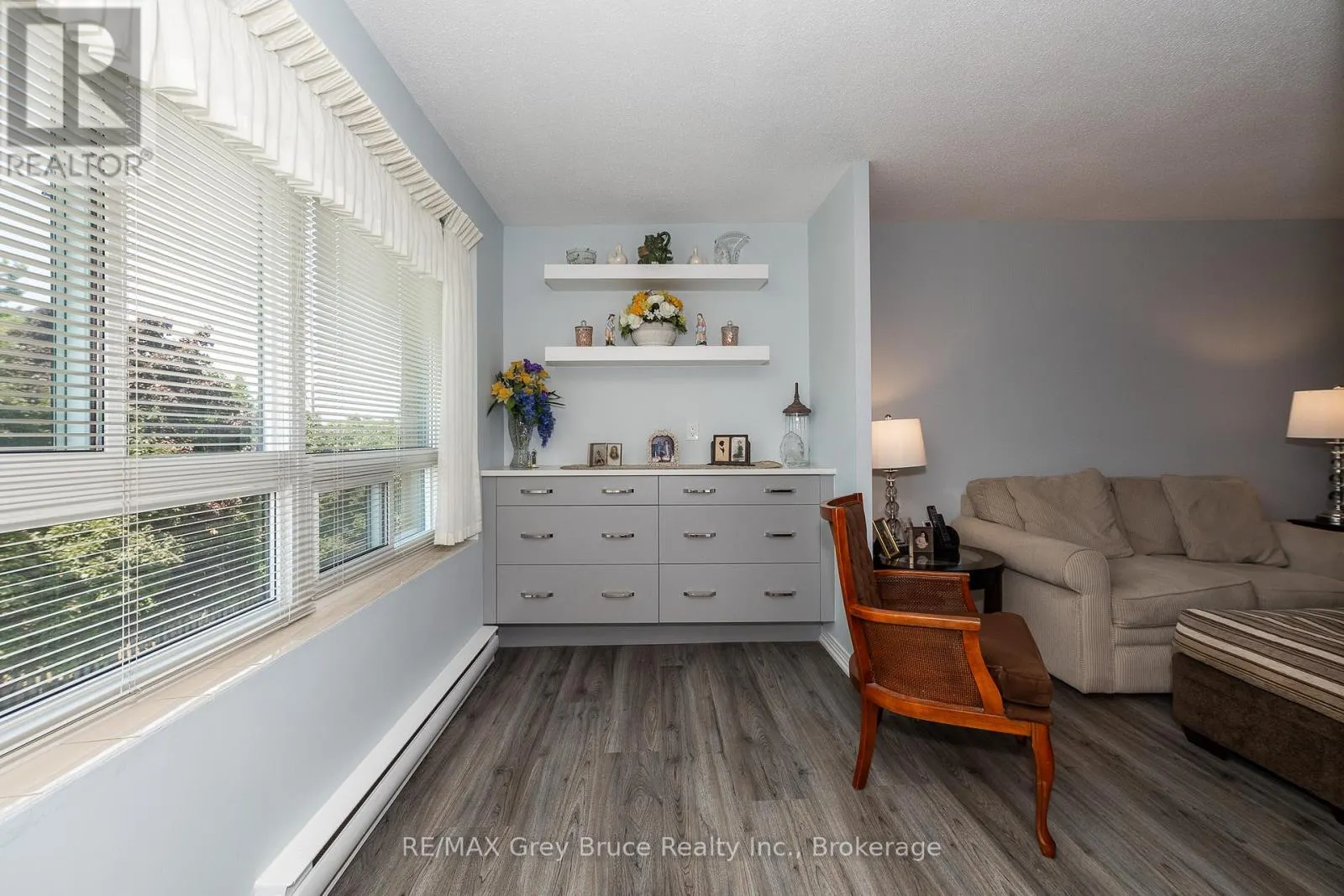 309 - 850 6TH STREET E, #309