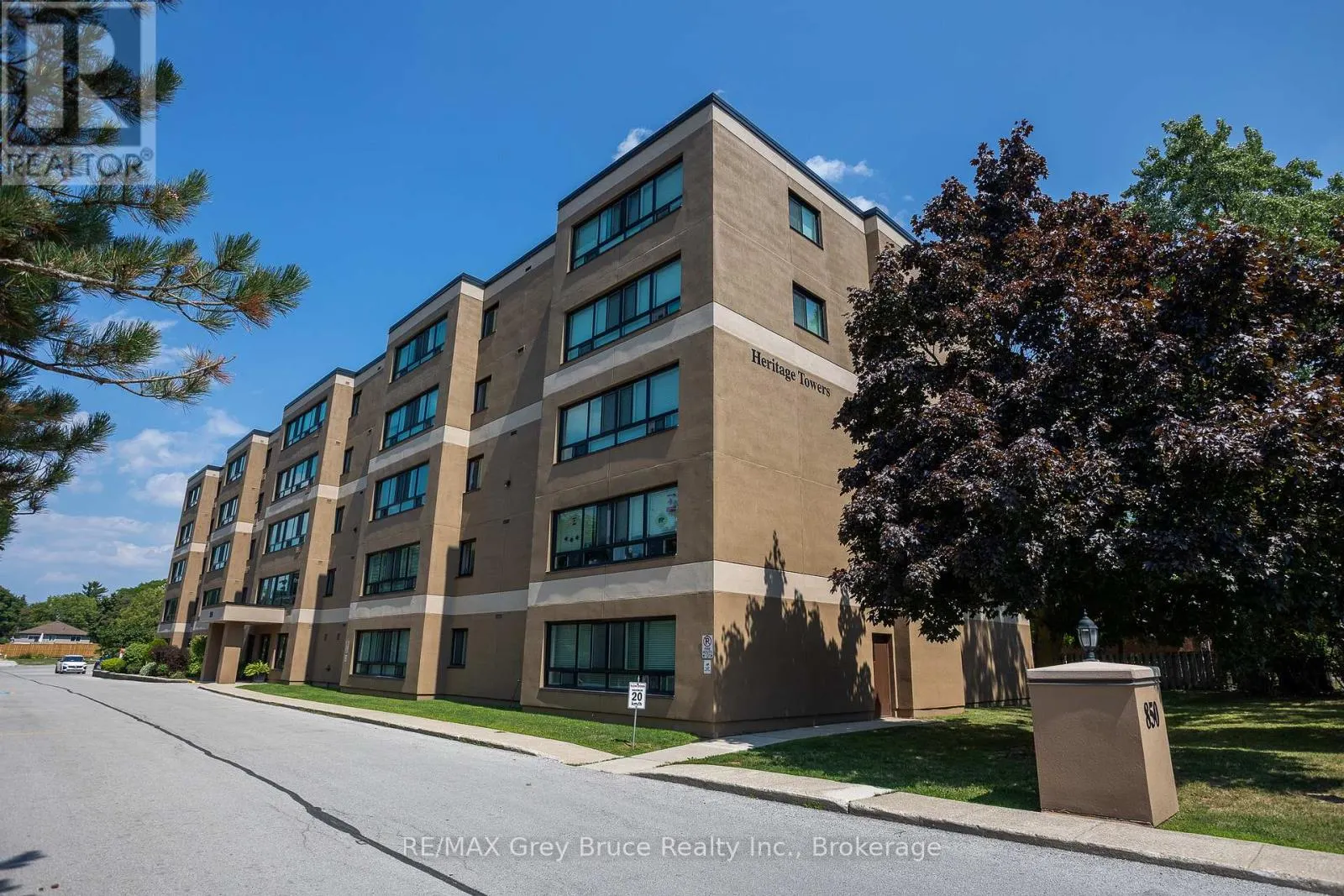 309 - 850 6TH STREET E, #309