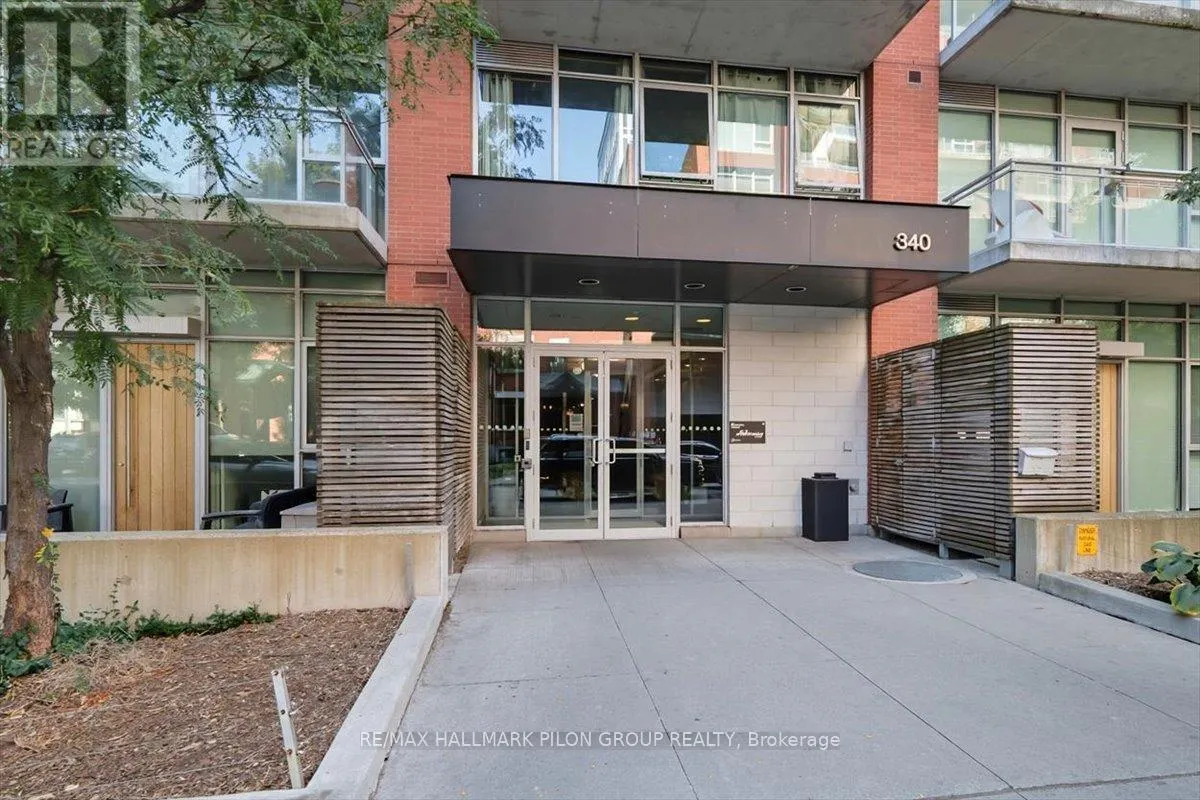 450 - 340 MCLEOD STREET