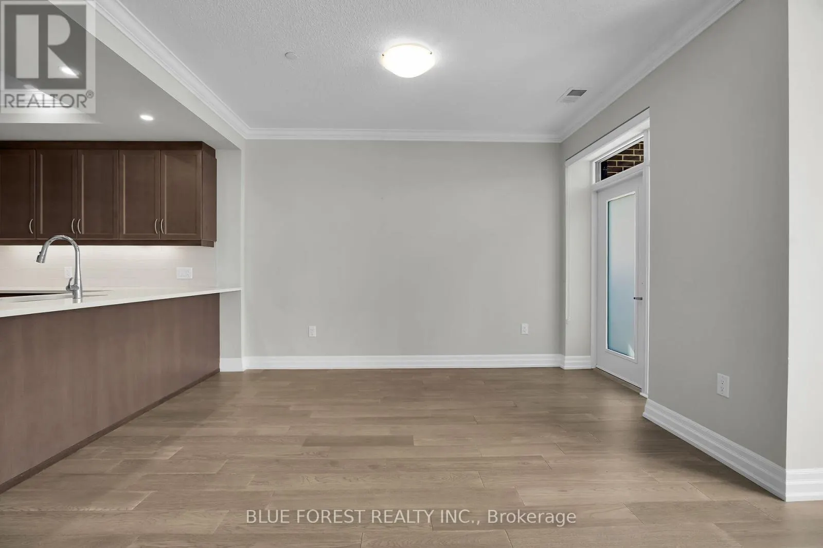 107 - 460 CALLAWAY ROAD, #107