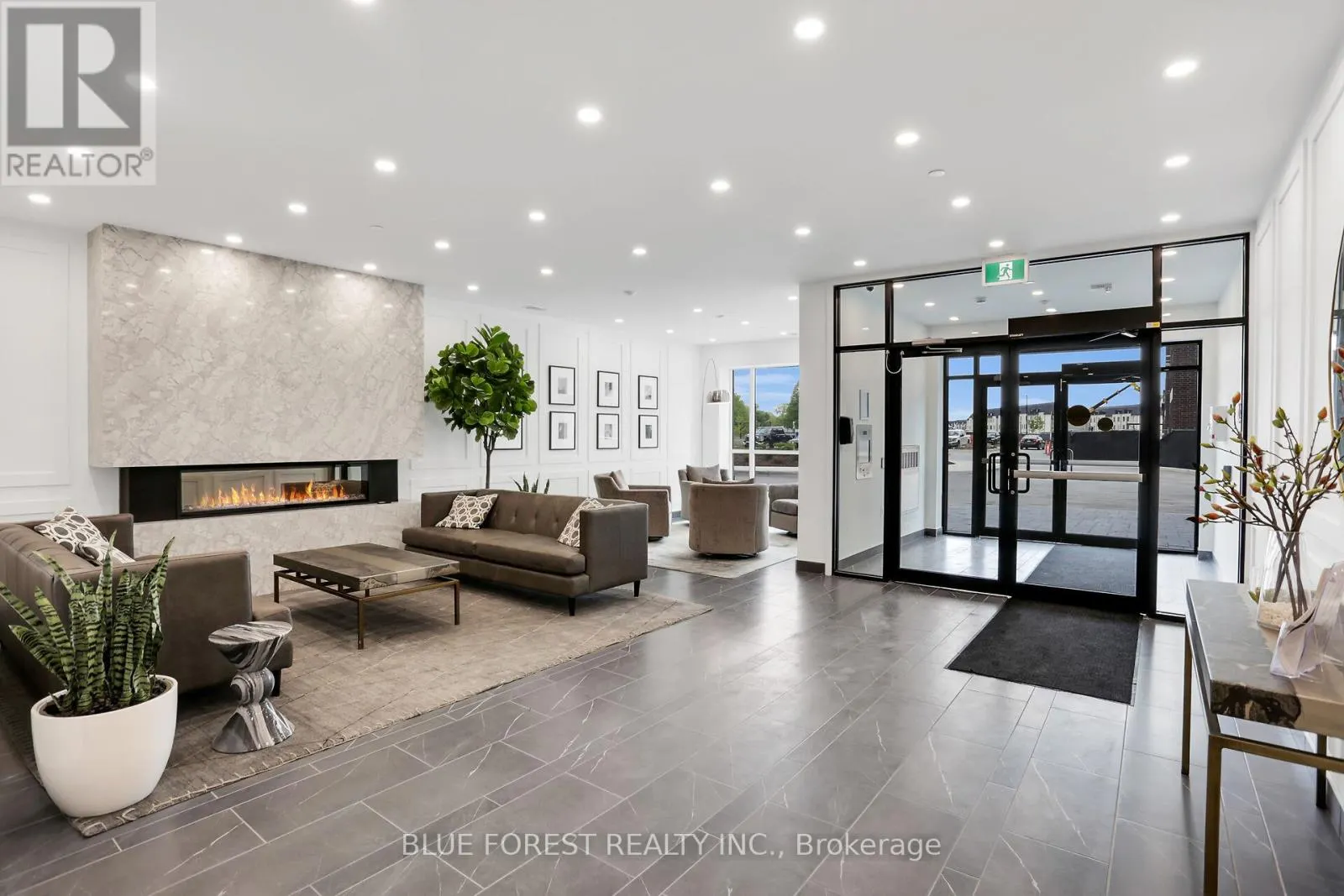 107 - 460 CALLAWAY ROAD, #107